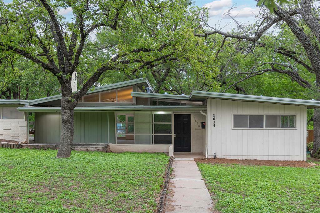 Property Photo: 1614 11th Street TX 76801