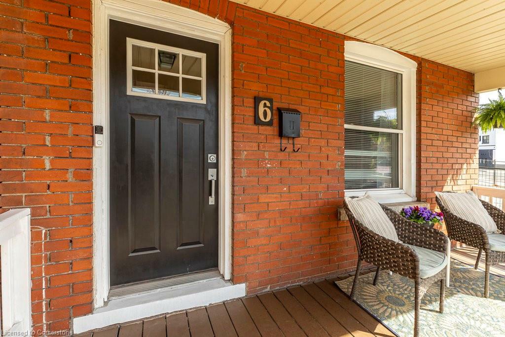 Photo de la propriété: 6 Belview Avenue ON L8L 7K5