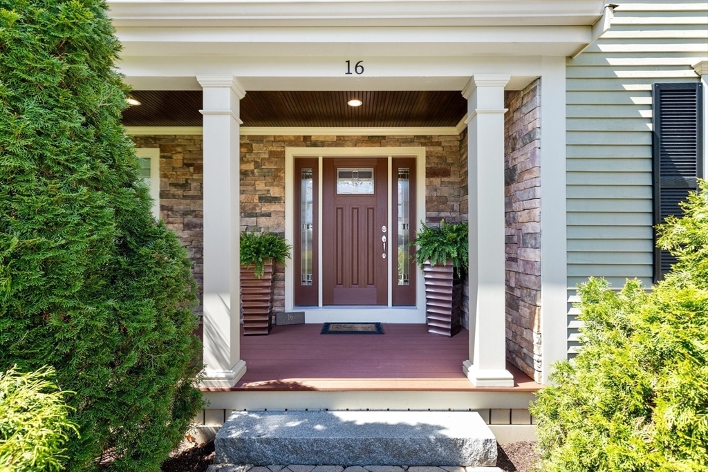 Property Photo: 16 Linmoor Ter MA 02420