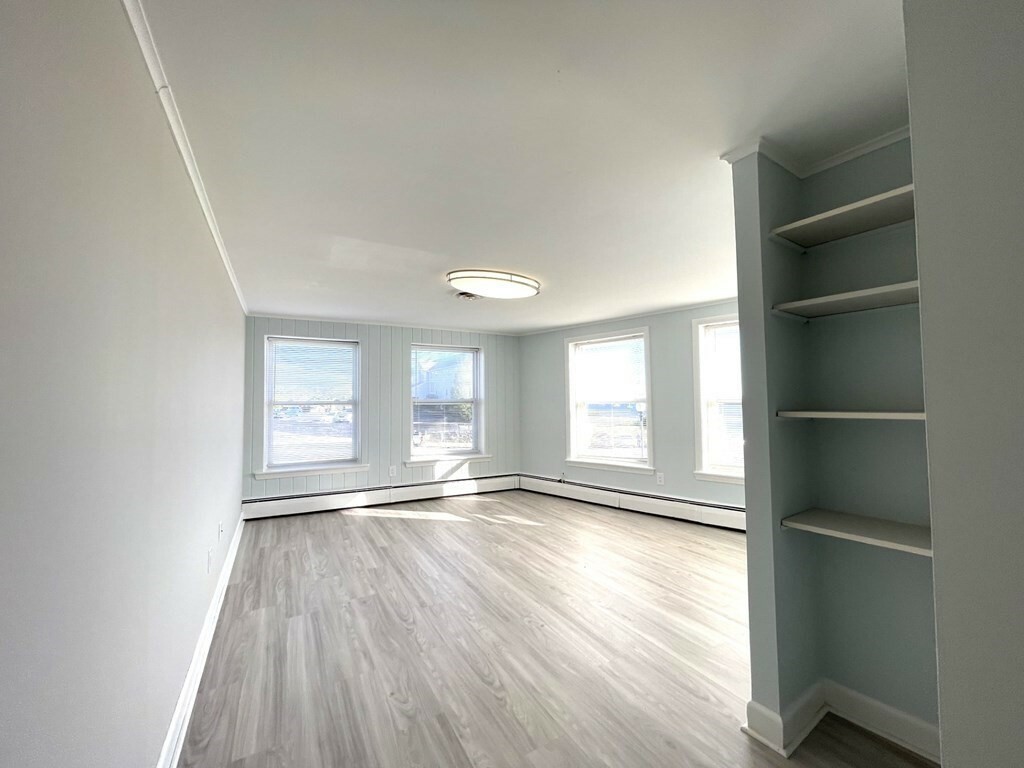 Property Photo: 31 Western Ave 4 MA 01930