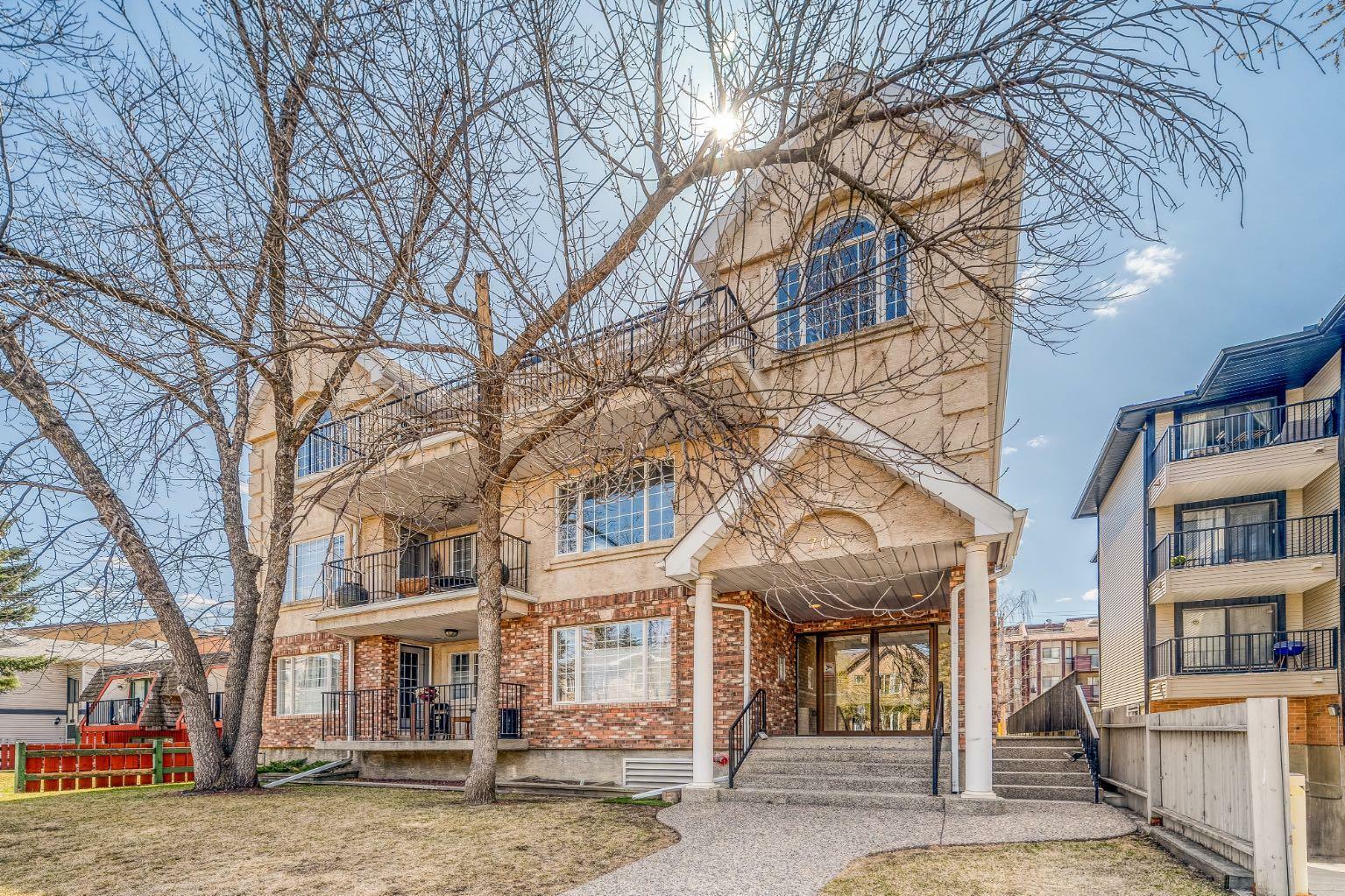 Photo de la propriété: 705 56 Avenue SW 203 AB T2V 0G9