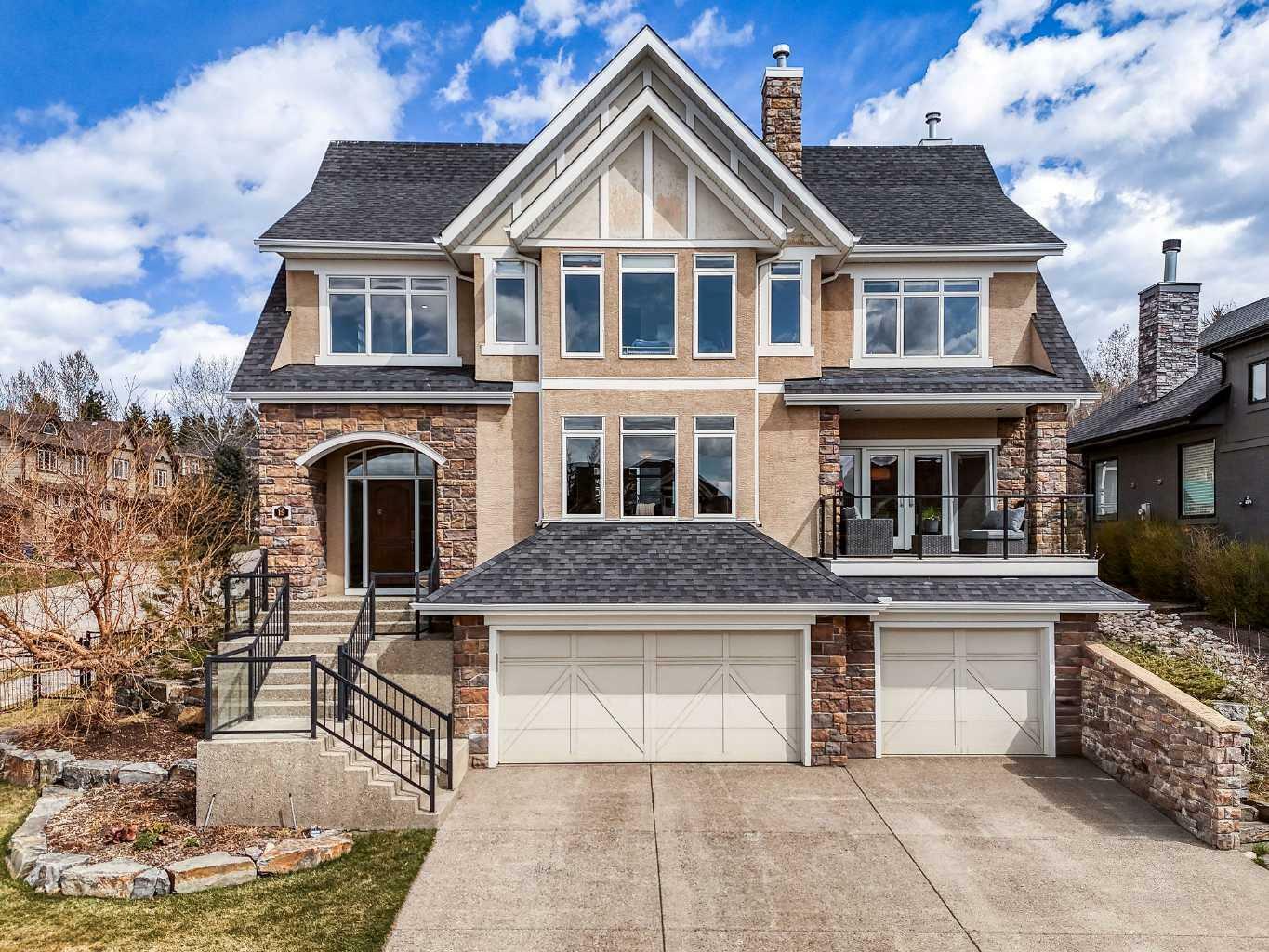 19 Spring Willow Way SW  Calgary AB T3H 5Z3 photo