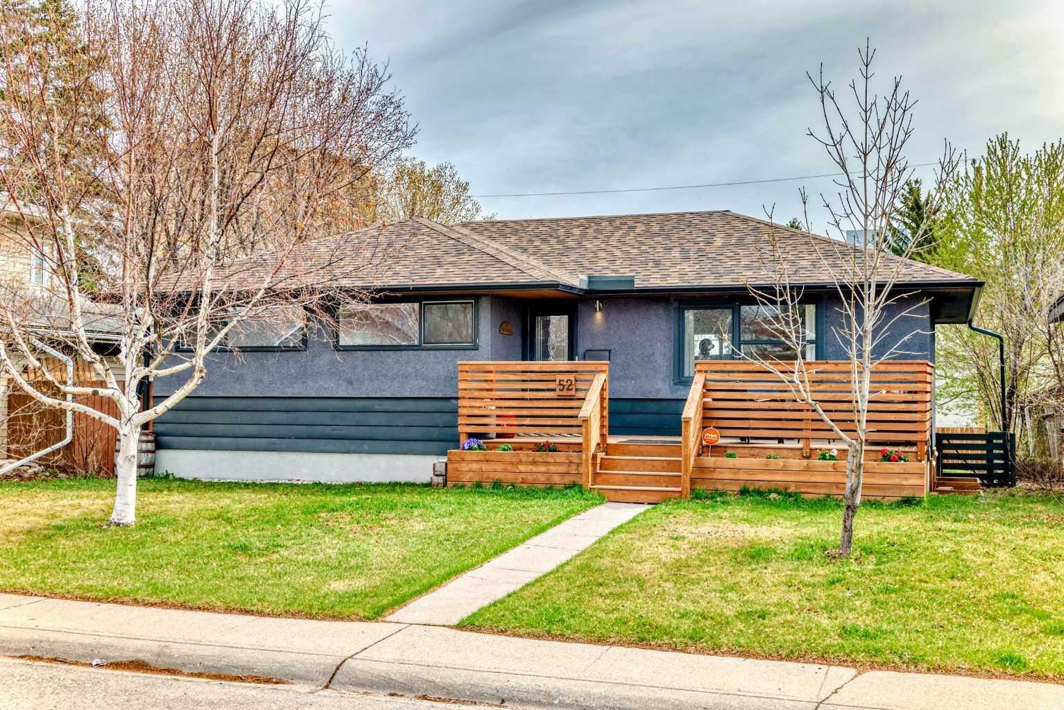 52 Kentish Drive SW  Calgary AB T2V 2L3 photo