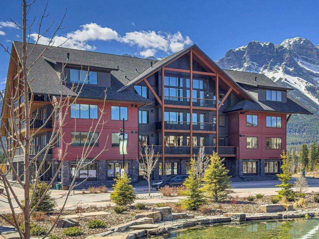 Property Photo: 1315 Spring Creek Gate 102 AB T1W 0N5