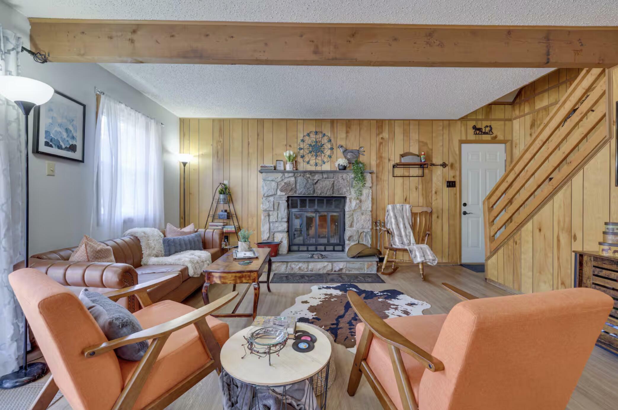 Property Photo: 35 Tennyson Circle PA 18210