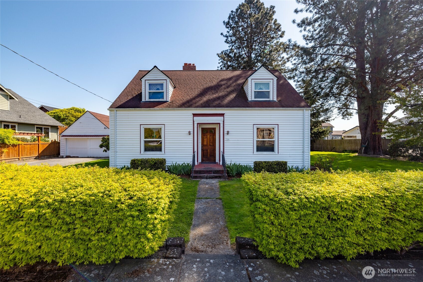 Property Photo: 114 N 6th Street WA 98257