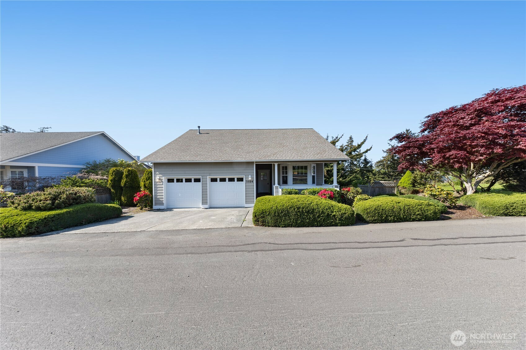 Property Photo: 3504 Oakes View Lane WA 98221