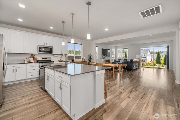 Property Photo:  3836 SW Bigler Way  WA 98367 