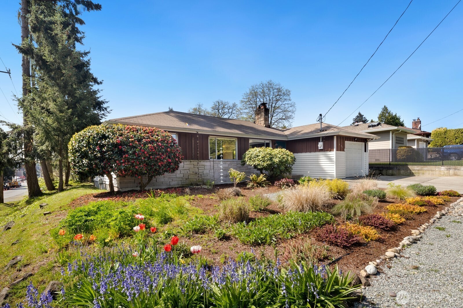 Property Photo: 605 SW 146th Street WA 98166