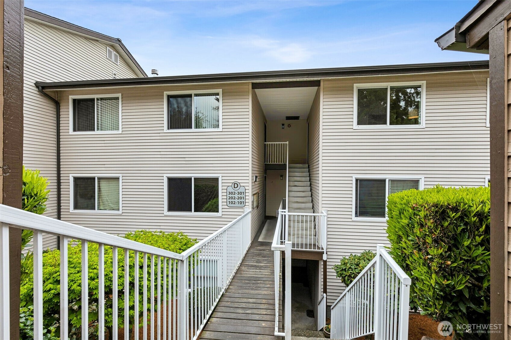 Property Photo: 9012 25th Avenue SW D301 WA 98106