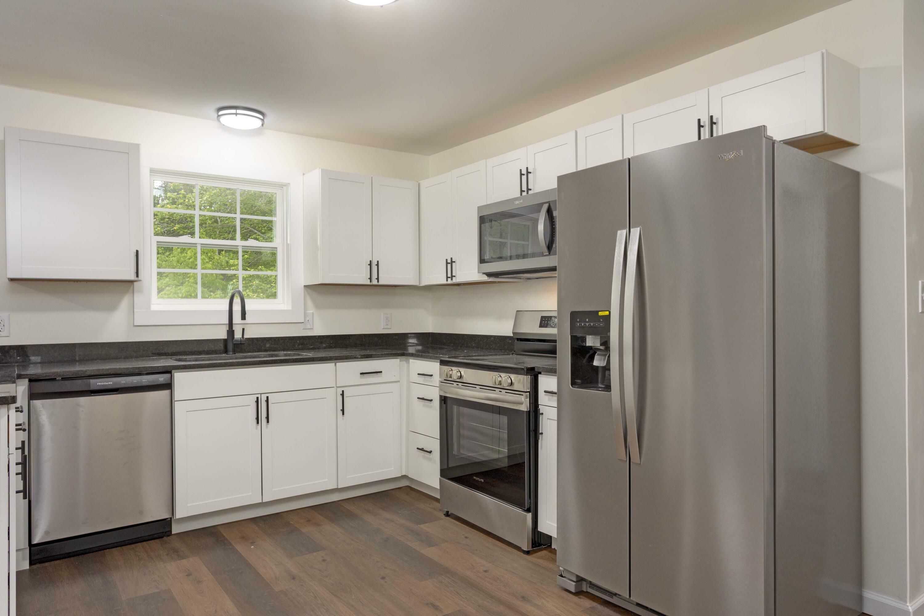 Property Photo: 242 Lake Hills Circle TN 37381