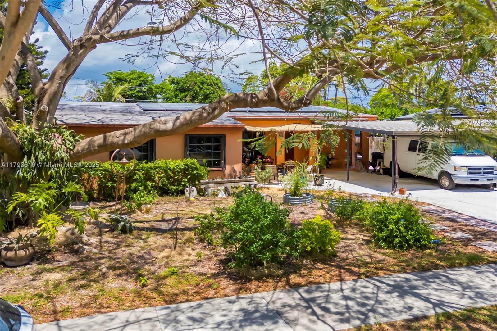 Property Photo: 9341 Marine Dr FL 33189