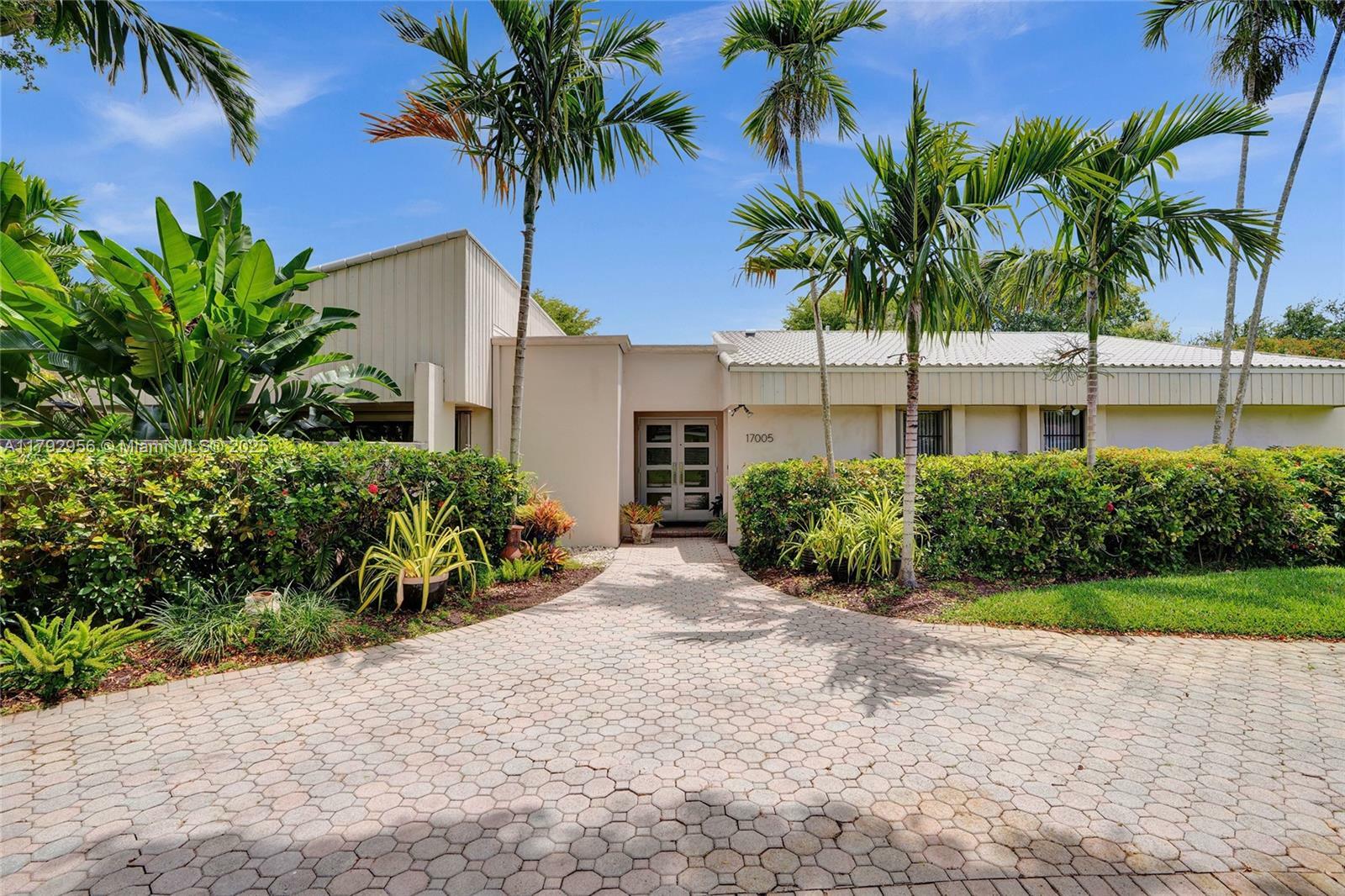Property Photo: 17005 SW 80th Ct FL 33157