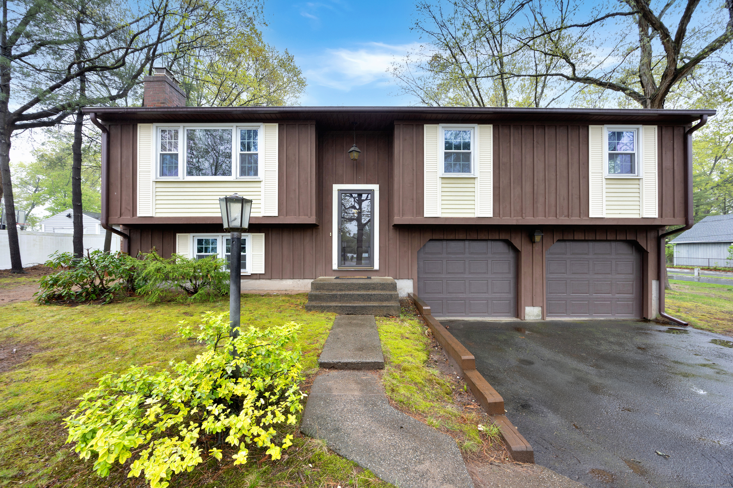 Property Photo:  496 Jude Lane  CT 06489 