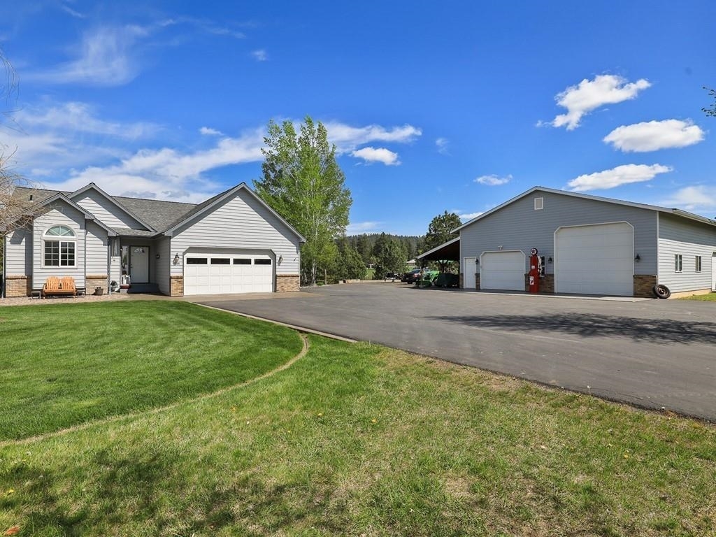 Property Photo: 9304 N Forker Rd WA 99217