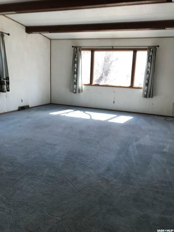 Property Photo: 832 Beryl Avenue SK S0C 2B0