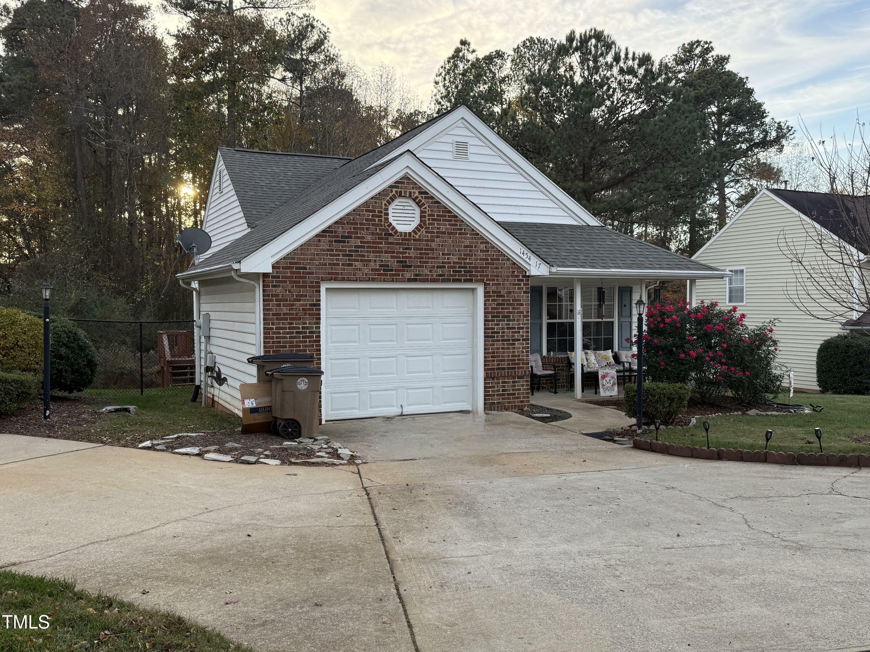 Property Photo: 1454-17 Cimarron Parkway NC 27587