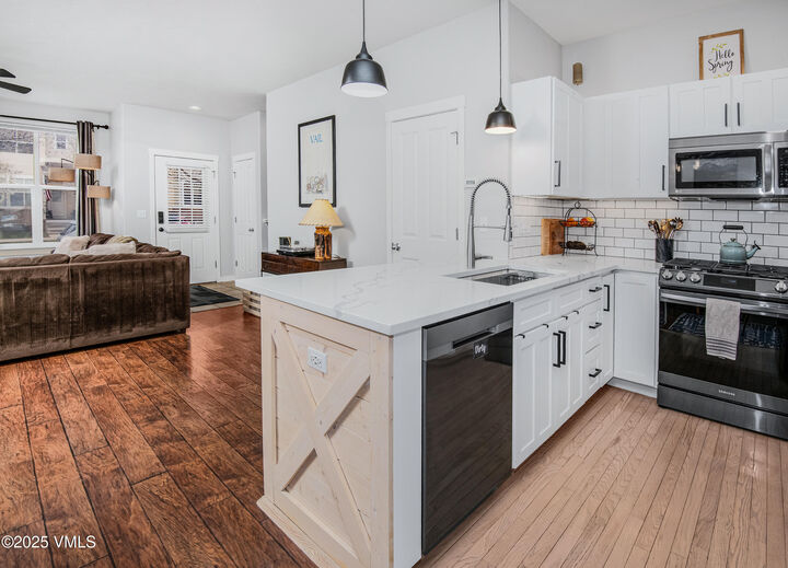 Property Photo:  43 Macdonald  CO 81631 