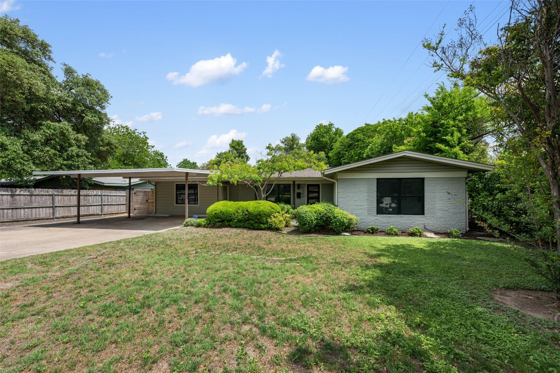 Property Photo: 2406 Pegram Avenue TX 78757