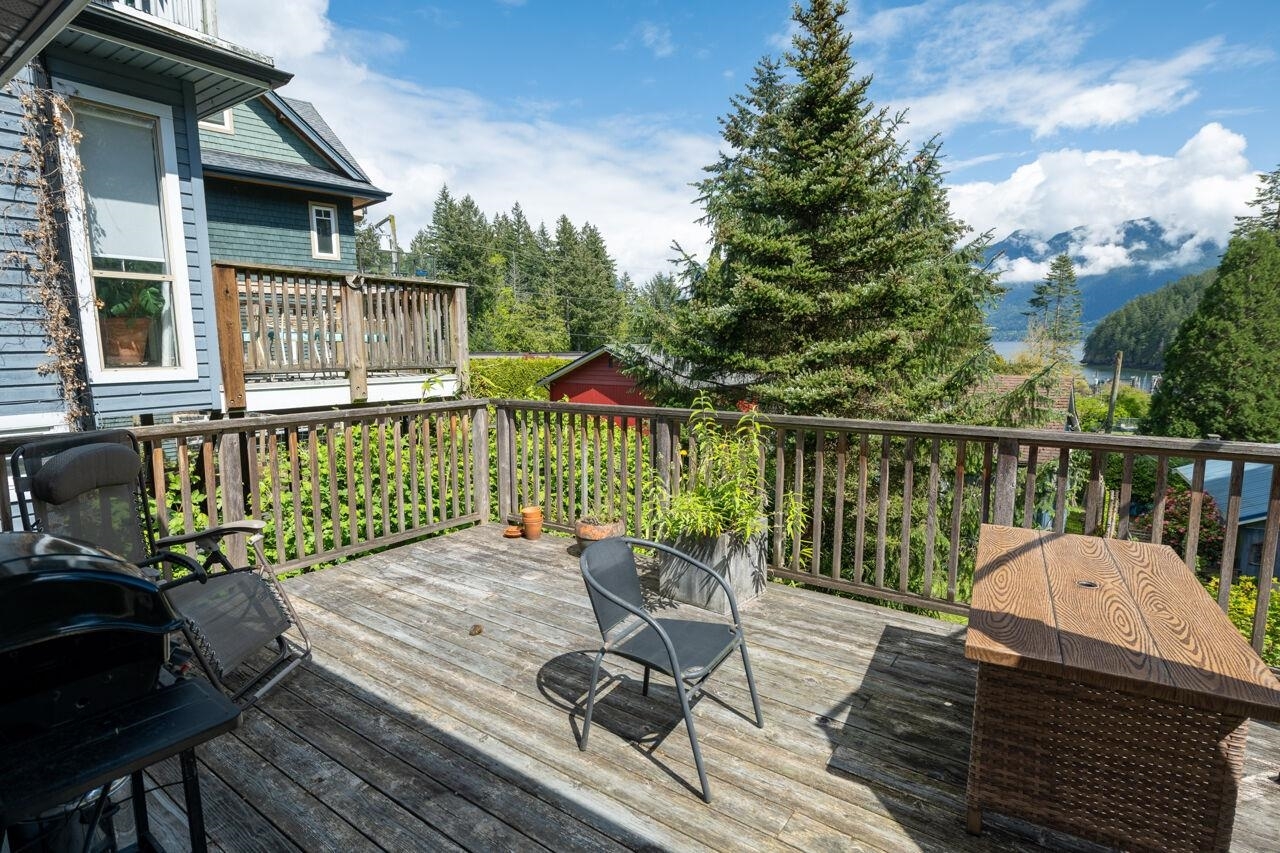 Property Photo: 987 Dorman Road BC V0N 1G1