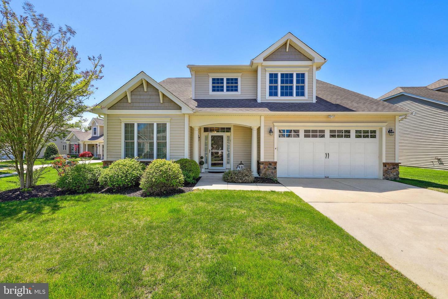 Property Photo: 4 Mitchell Court NJ 08055