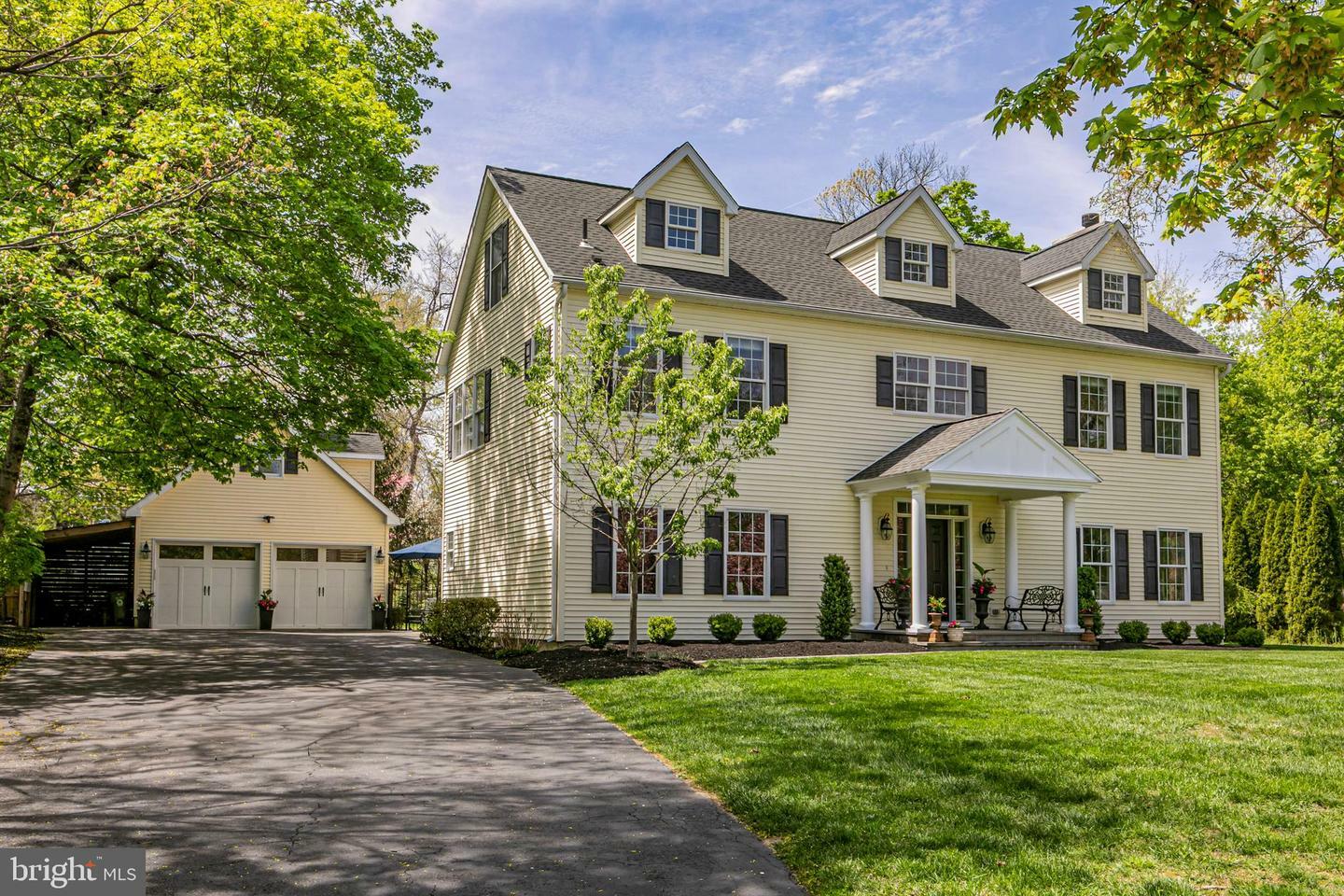 Property Photo: 35 Woodside Lane NJ 08540