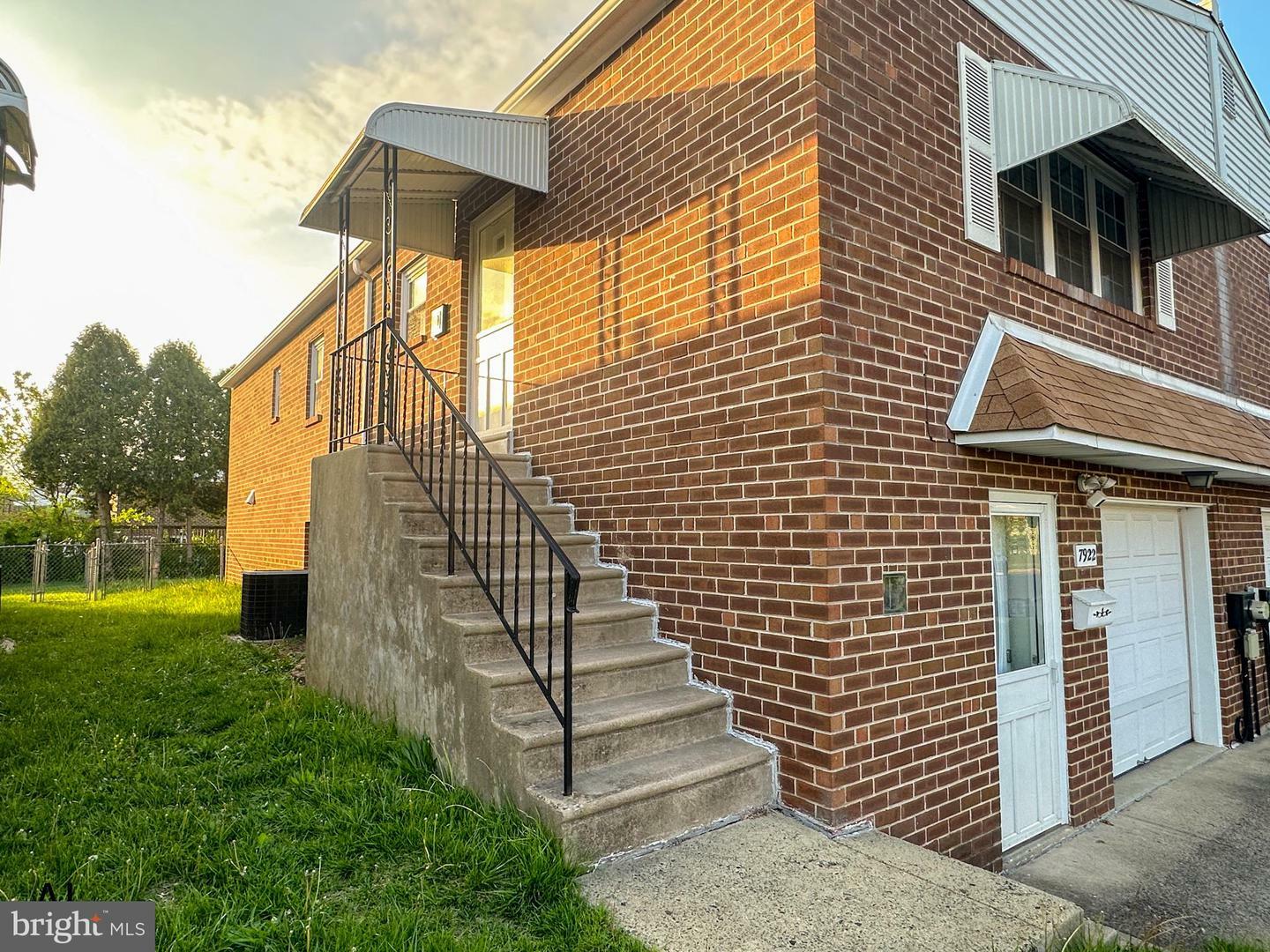 Property Photo: 7922 Farnsworth Street PA 19152