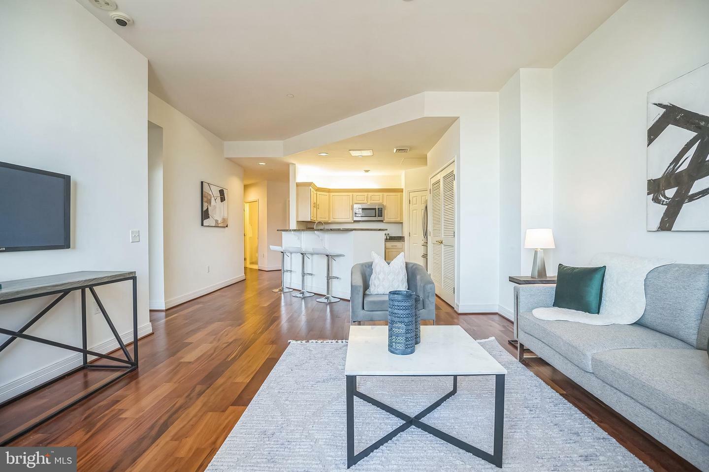 Property Photo: 1600 Arch Street 18 1801 PA 19103