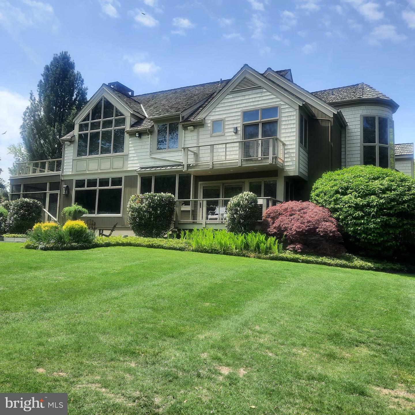 Property Photo: 38 Bridge One Lane PA 18950