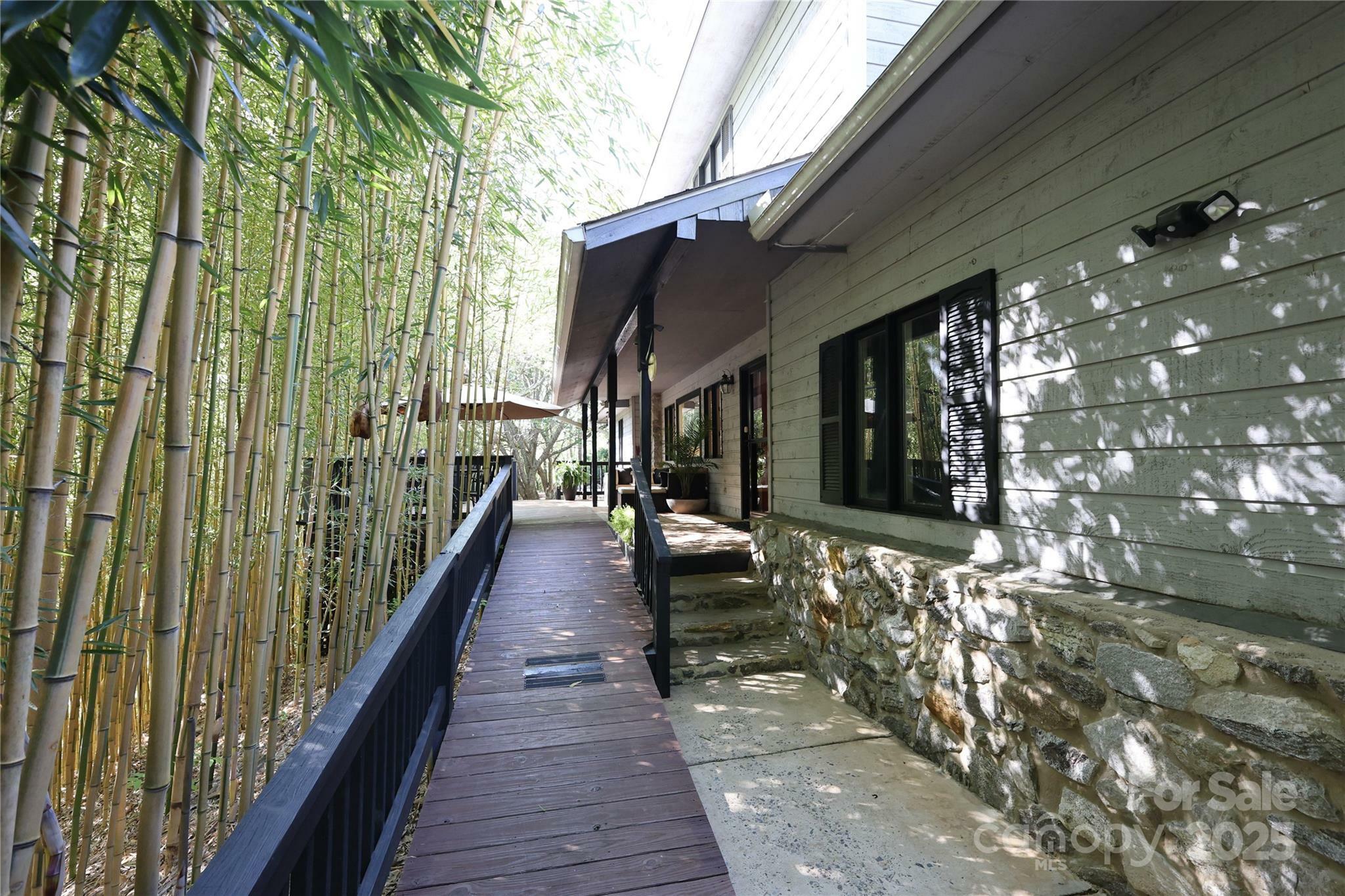 Property Photo: 37 Nichols Hill Drive NC 28804