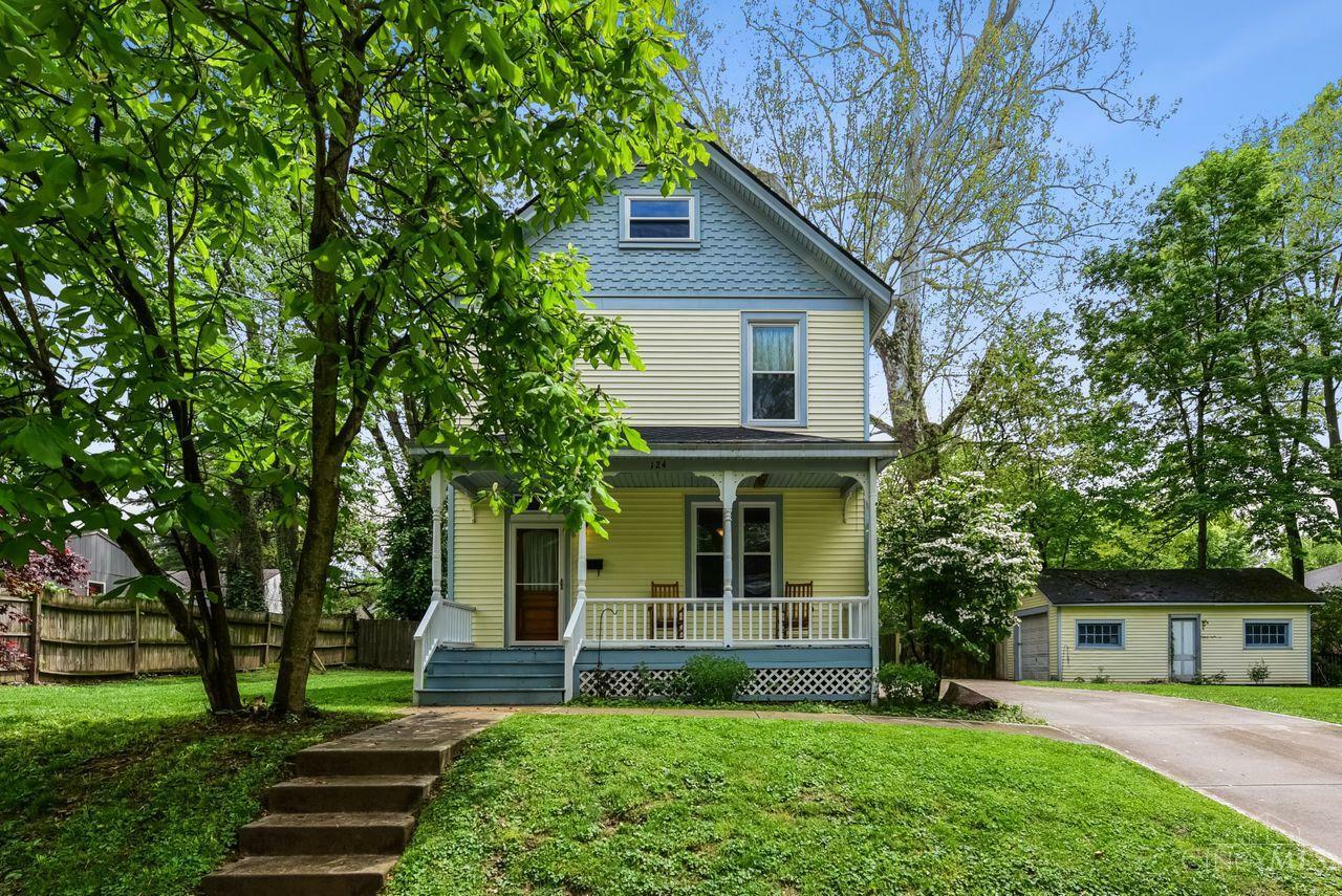 Property Photo: 124 Zinn Place OH 45233