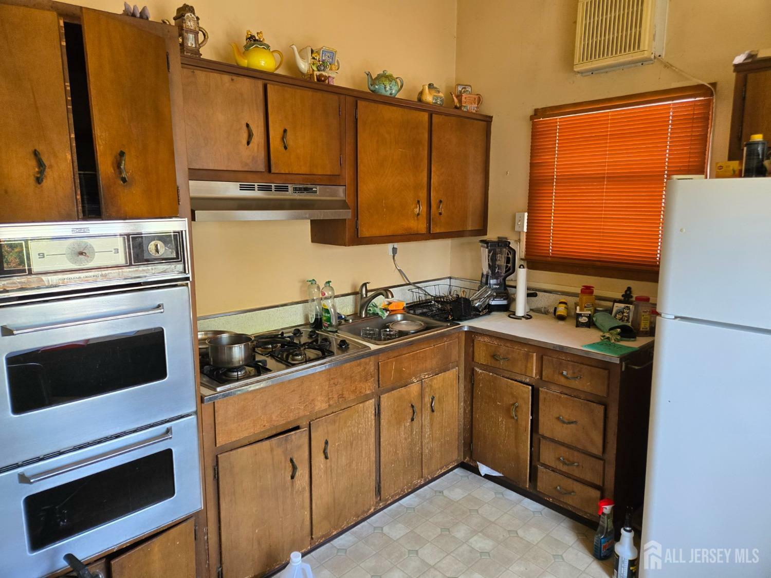 Property Photo: 42 Hyde Avenue NJ 08830