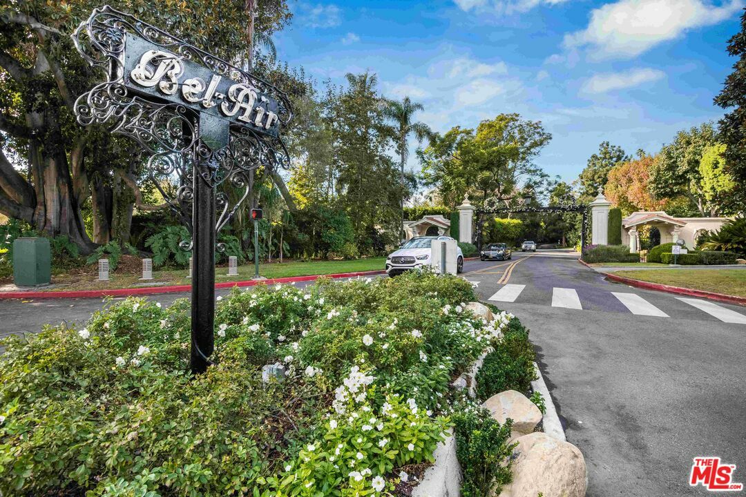 Property Photo: 101 Bel Air Rd CA 90077