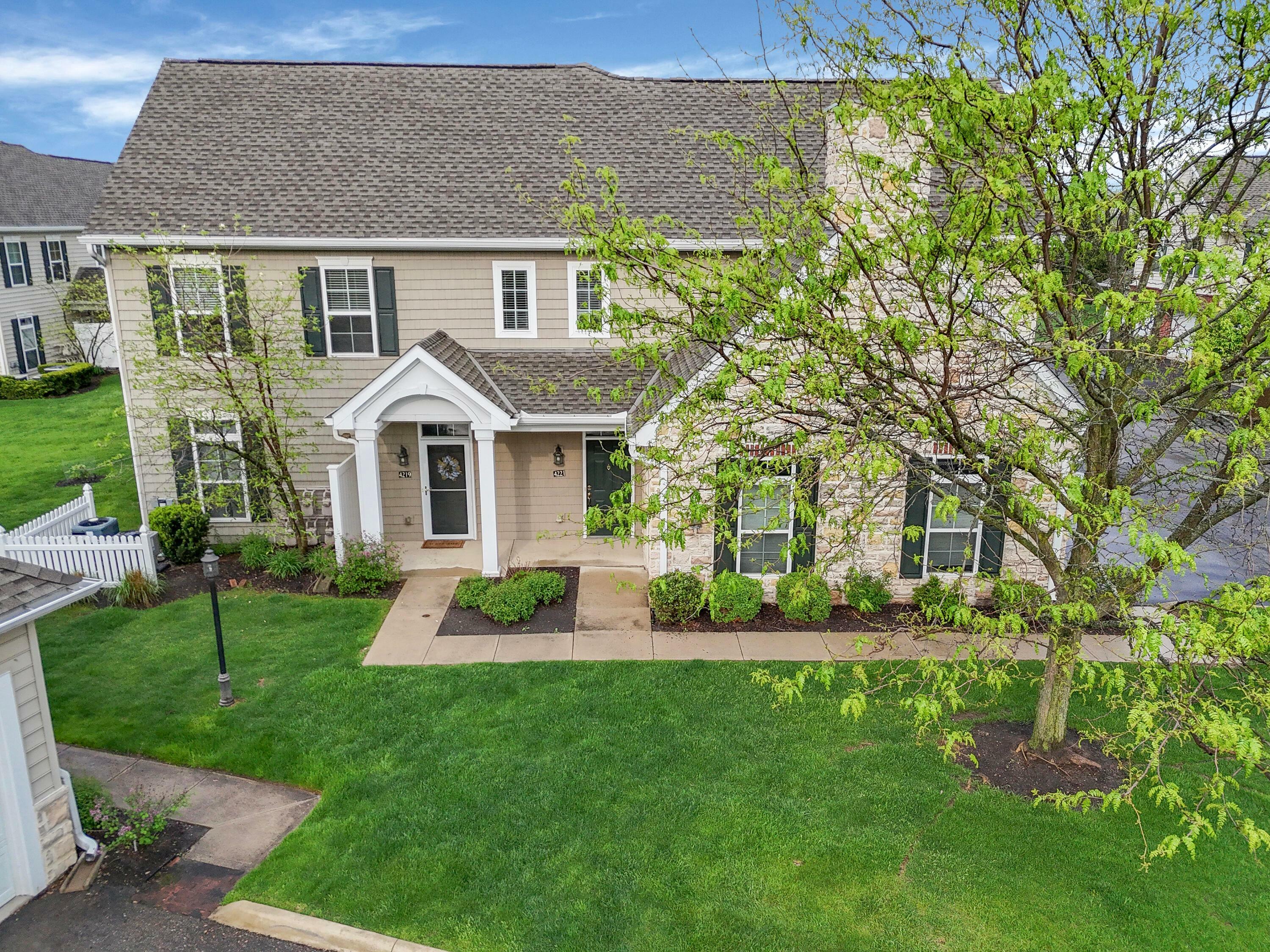Property Photo: 4221 Colister Drive OH 43016