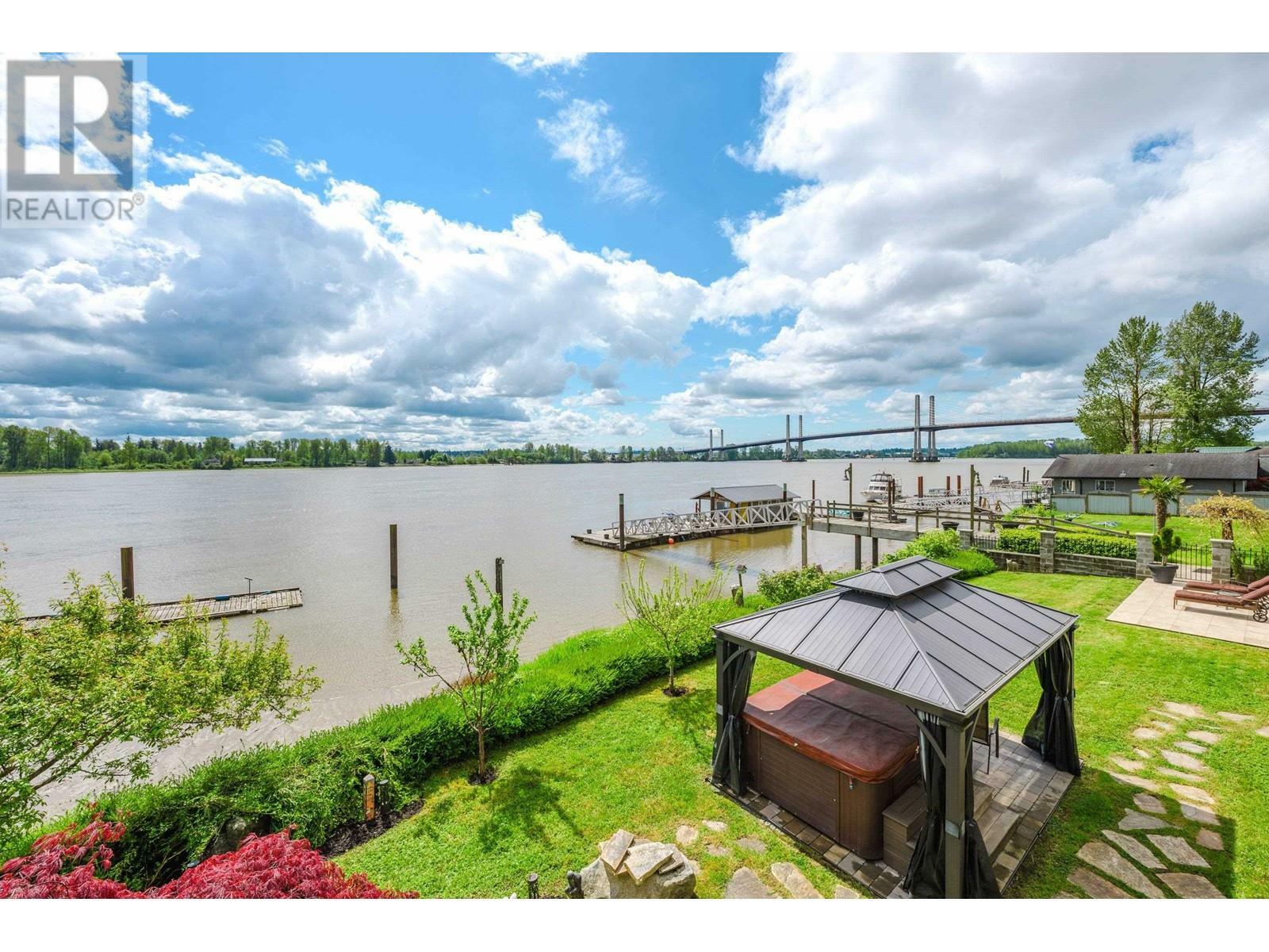 Property Photo: 20282 Wharf Street BC V2X 1A3
