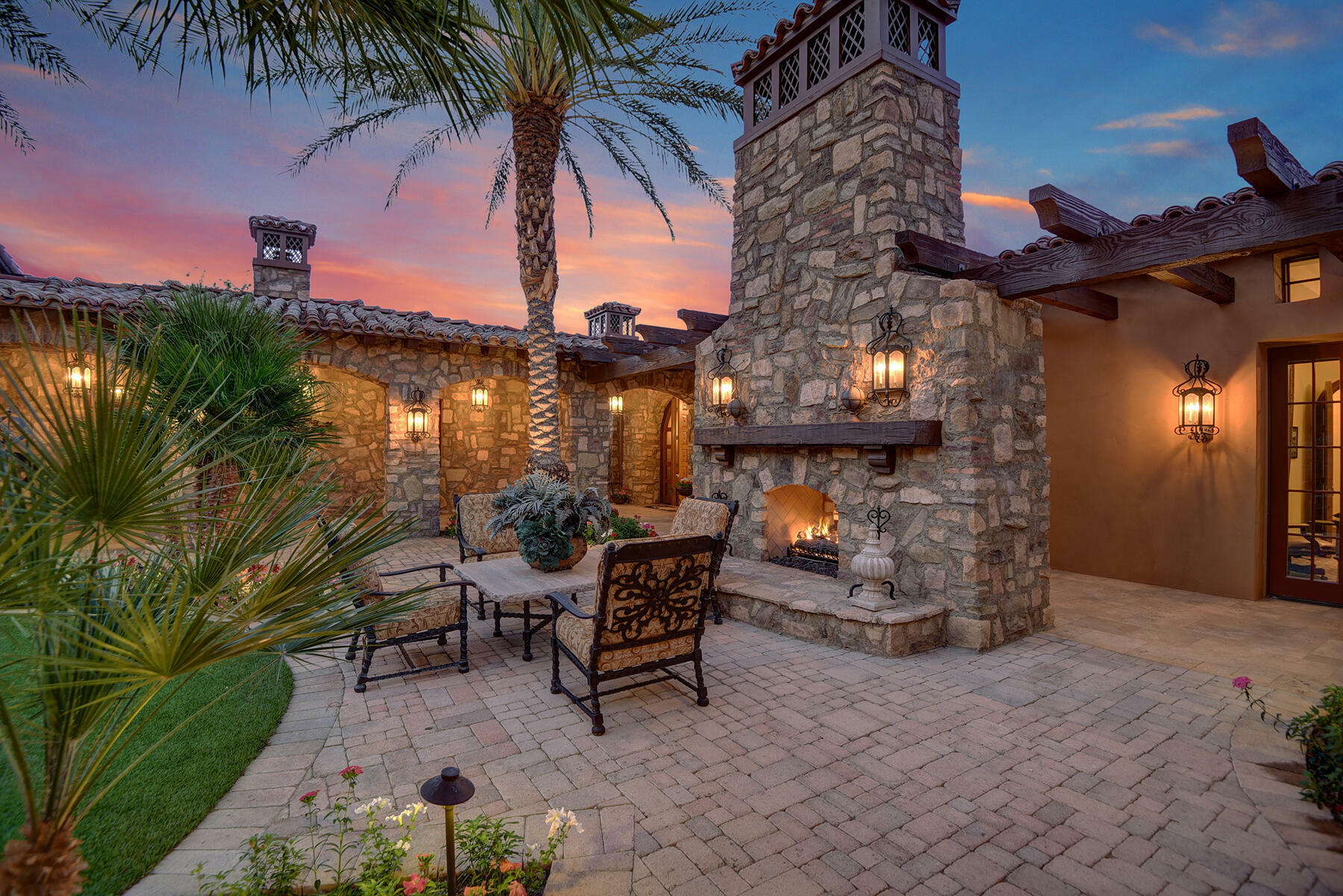 Property Photo: 49925 Canyon View Drive CA 92260
