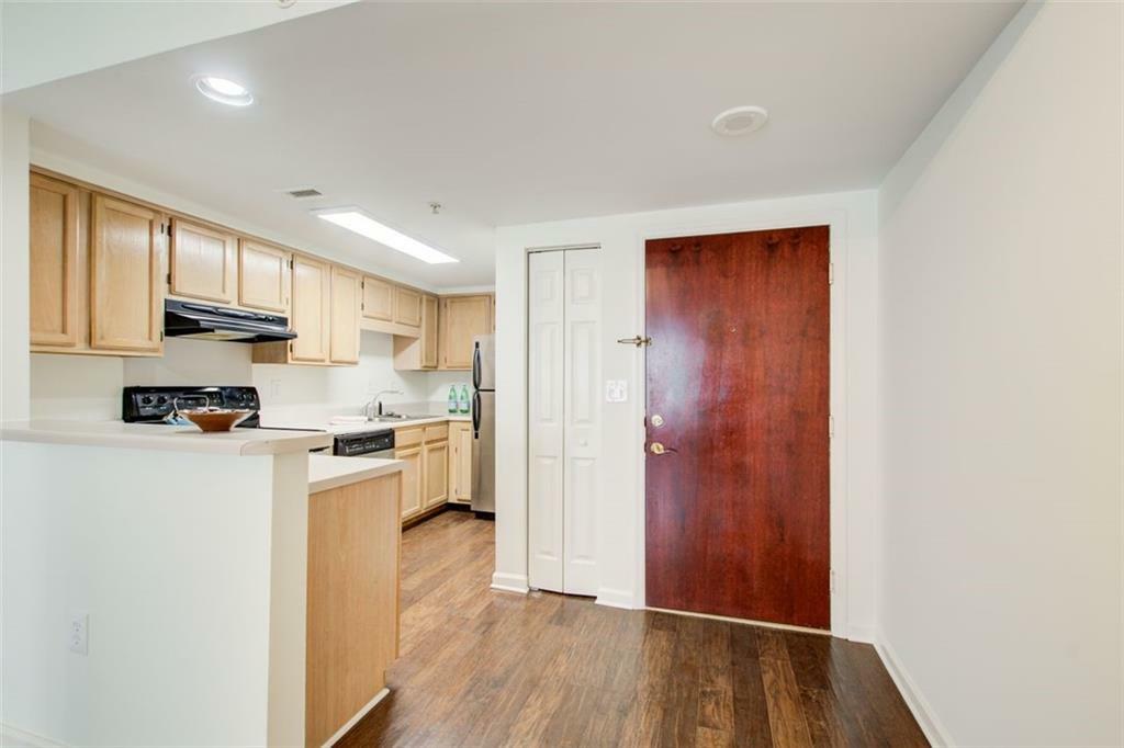 Property Photo: 199 14th Street 409 GA 30309