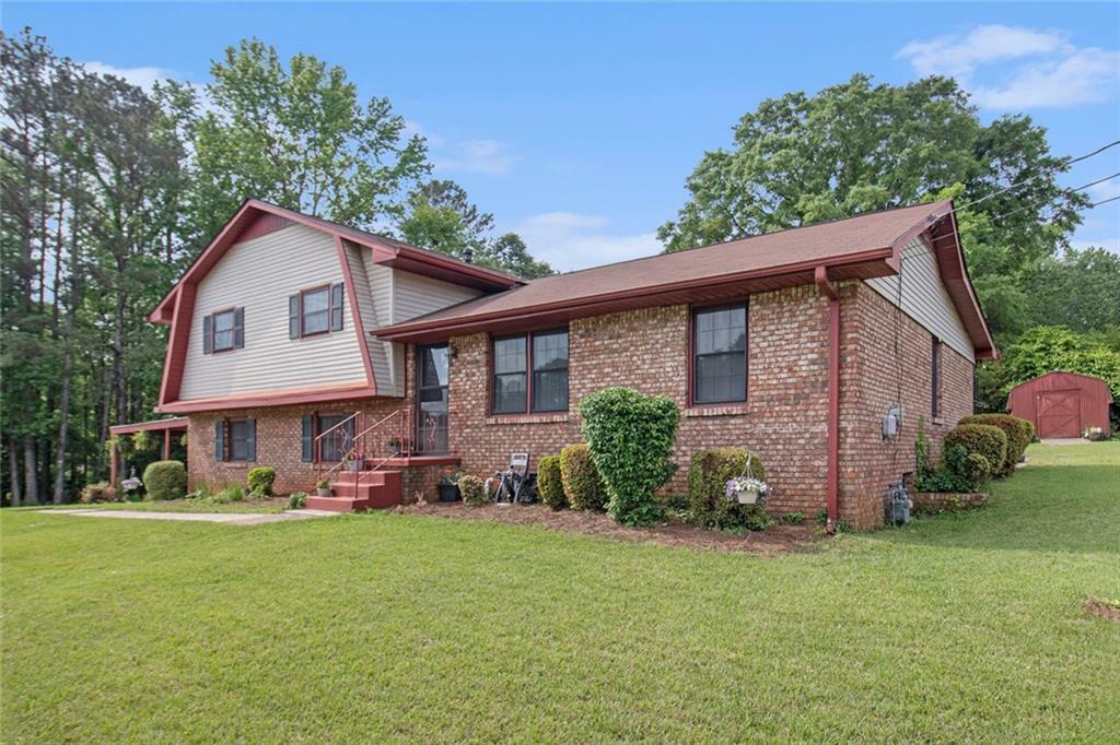 Property Photo: 3510 Spring Valley Boulevard GA 30349