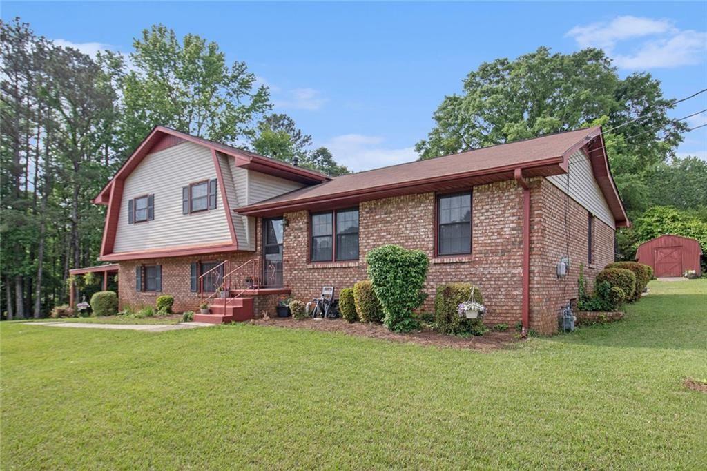 Property Photo: 3510 Spring Valley Boulevard GA 30349
