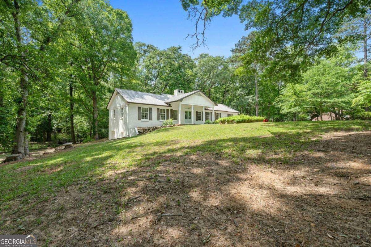 Property Photo: 854 Hickory Ridge Drive GA 30233