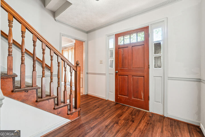 Property Photo:  1366 Maple Ridge Drive  GA 30024 