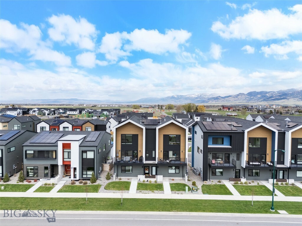 Property Photo: 2725 W Graf Street MT 59718