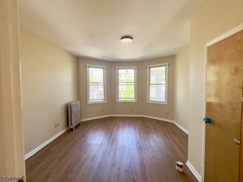 Property Photo: 531 Monroe Ave NJ 07201