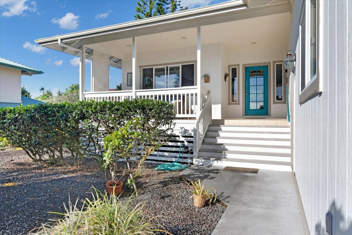 Property Photo: 21 Poni Moi Pl HI 96720