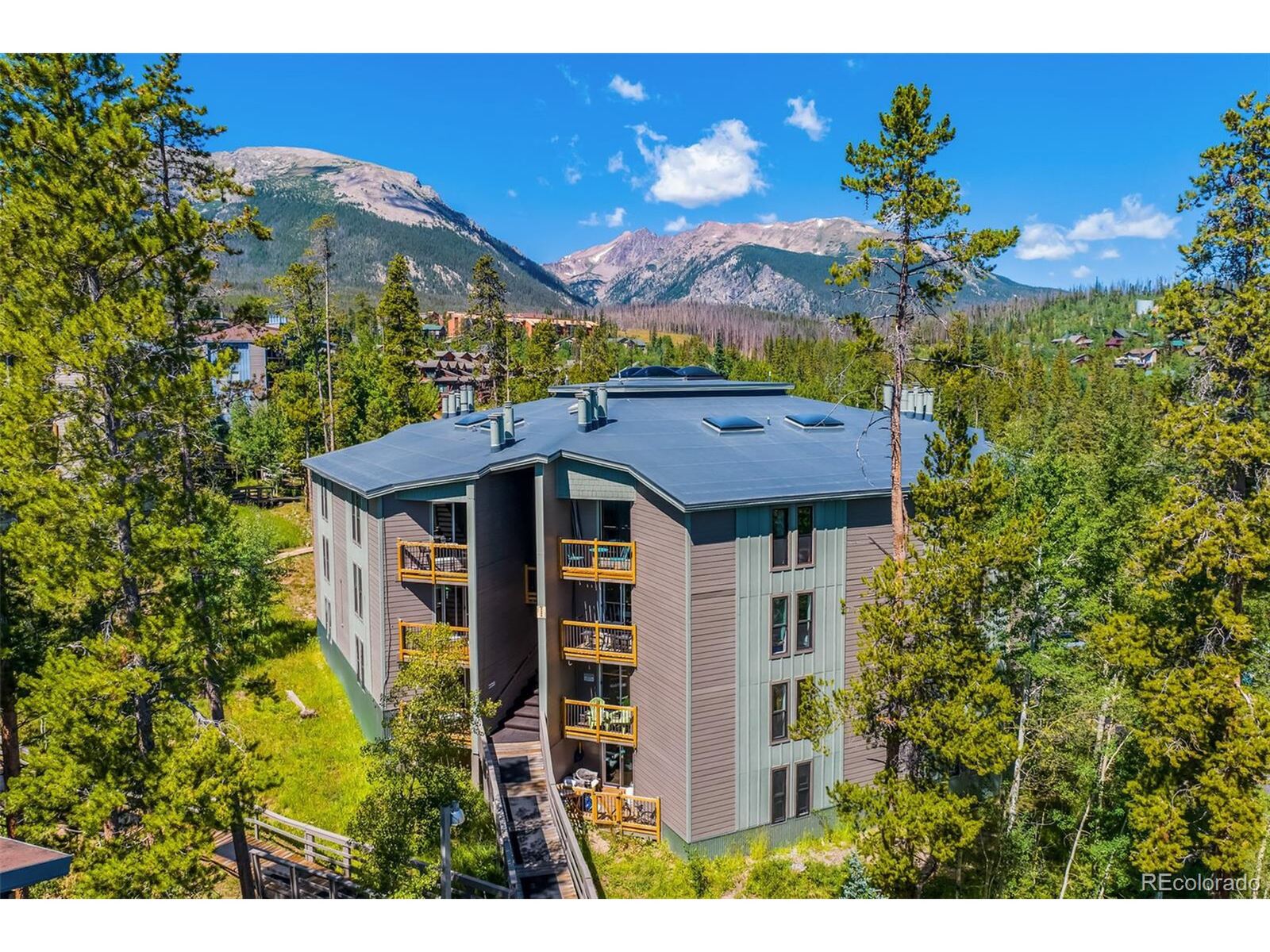Property Photo: 2200 Lodgepole Cir 308 CO 80498