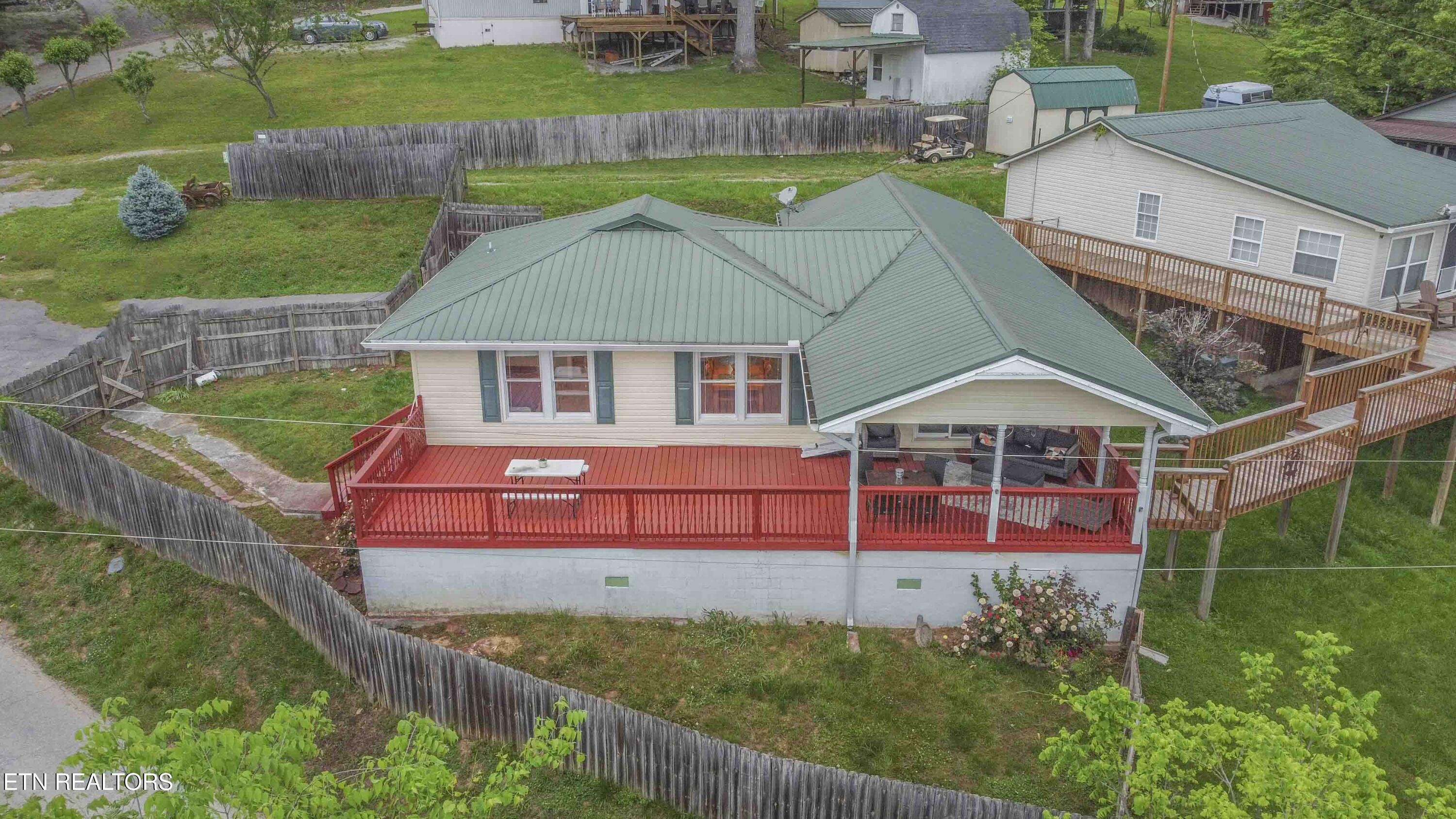 Property Photo: 564 Flat Hollow Marina Rd TN 37870