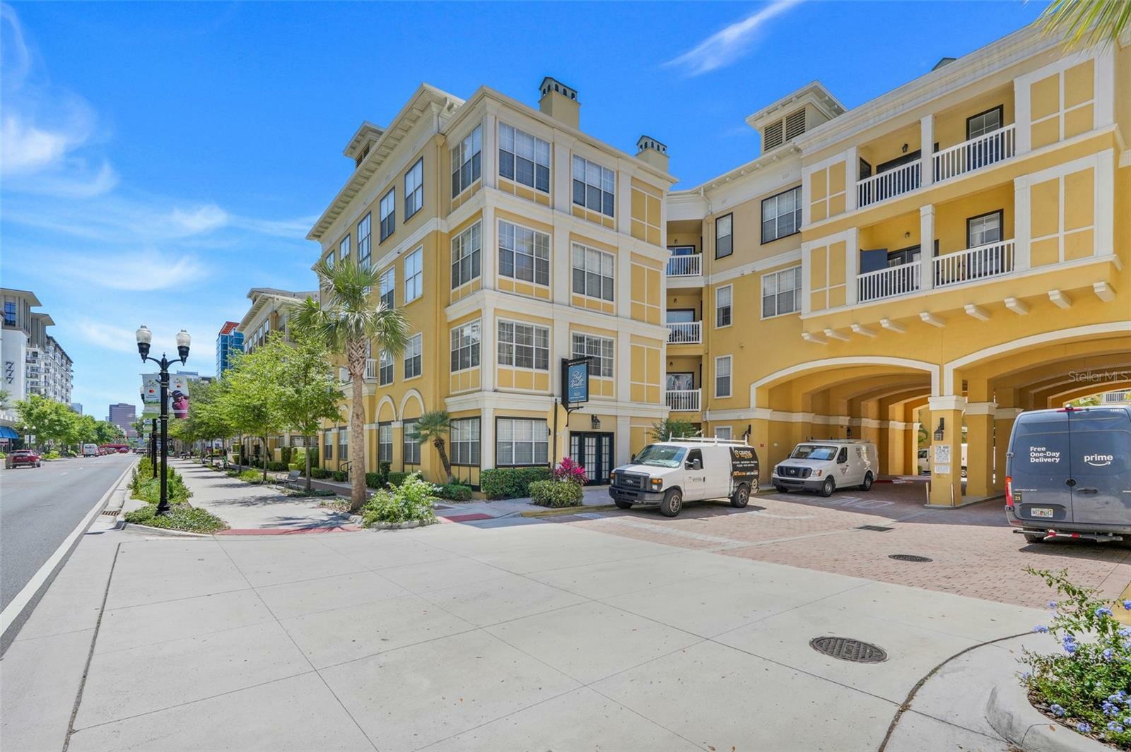Property Photo: 860 N Orange Avenue 226 FL 32801