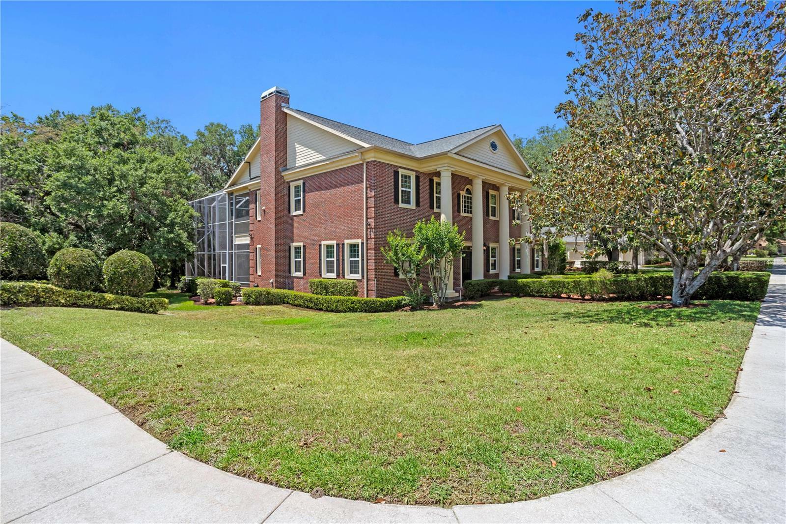 Property Photo: 5017 Muir Way FL 33547