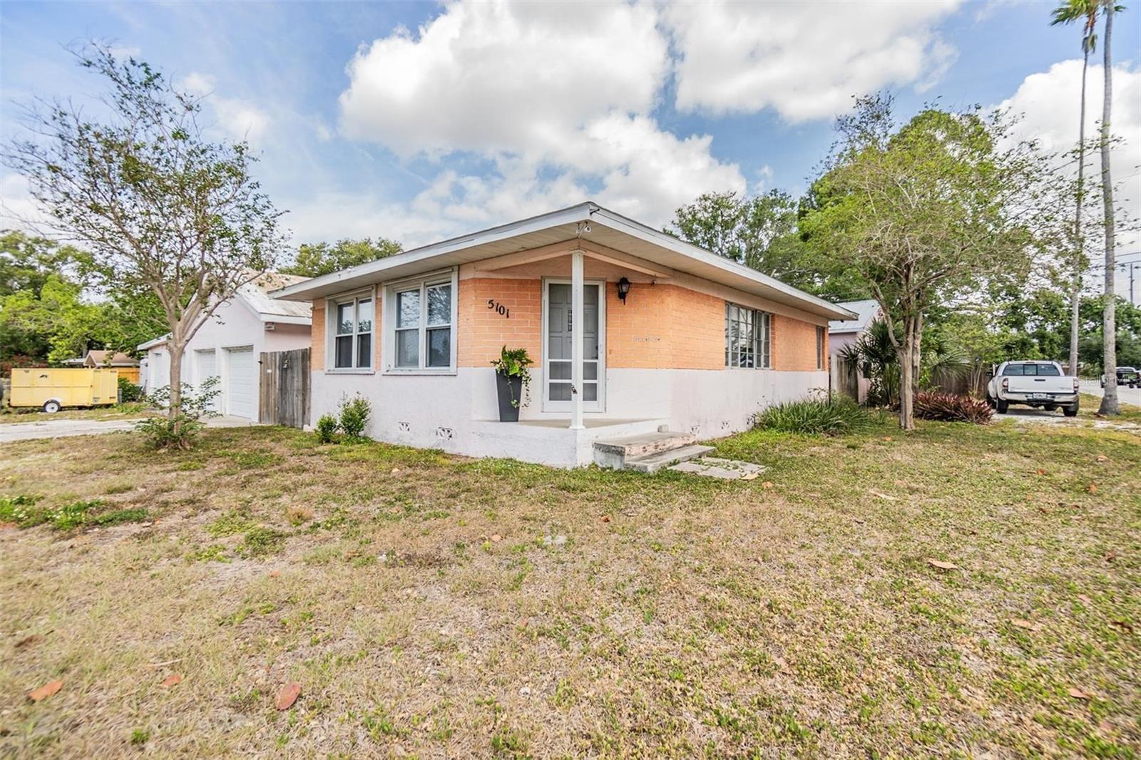Property Photo: 5101 13th Avenue S FL 33707