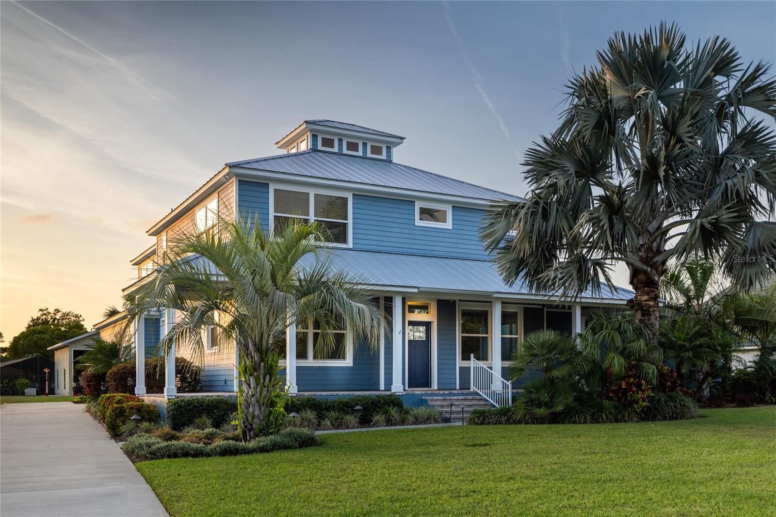 Property Photo: 1787 Earhart Court FL 32128